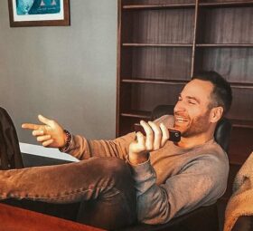 Co-Founder and Owner of Crypto Unseen B.V., Marc van Versendaal, talks about the Financial System and OYA with Marco Derhy
